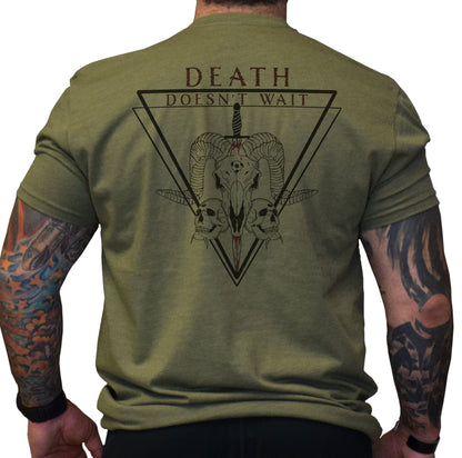 Death Doesn't Wait Tee